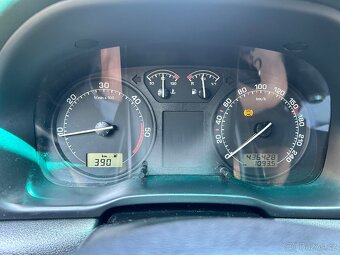 Škoda Octavia 1.9TDi rok 2010 RS Paket - 7