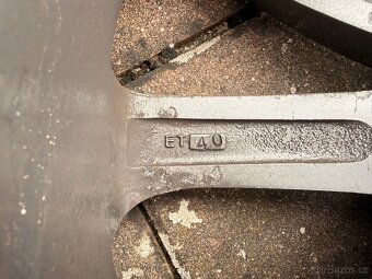 Prodám Alu kola Audi 5x112 225/55 R17 ET 40 - 7