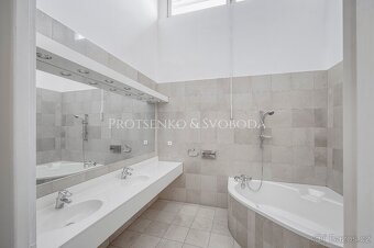 Prodej ubytovacího zařízení 530 m² Benešovo nám., Křižanov - 7