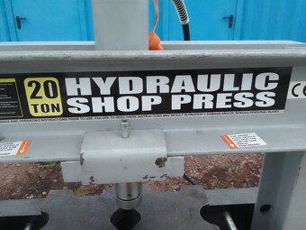 Hydraulický dílenský lis 20T - 7