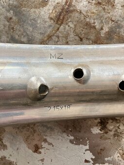 MZ ETZ 150 / 250 ráfek - 7