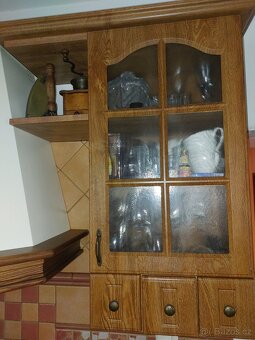 Kuchyňská linka vč spotřebičů - 7