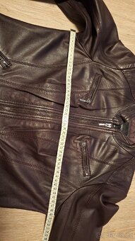 Krásná nová kožená bunda - 7