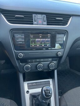 Škoda Octavia 3 1.6tdi - 7