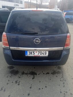 Zafira b - 7