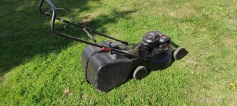 Sekačka na trávu motor briggstratton - 7