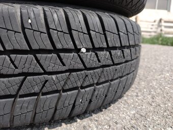 2 kola Felicia + zimní pneu 165/70 R13 - 7