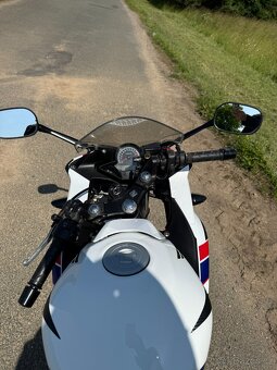 Honda CBR 125R r.v. 2013 - 7