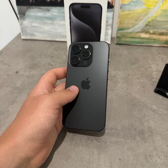 iPhone 15 Pro 128gb - 7