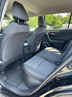 Toyota RAV4 Hybrid 2.5 4x4/DPH/ZARUKA/STYLE - 7
