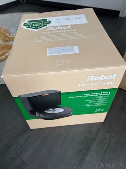 iRobot Roomba Combo j7+ - 7