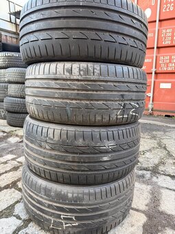 Letní pneu 245/40/18 - 7