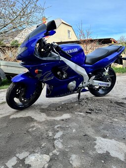 Yamaha yzf 600r - 7