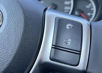 Toyota Verso - S 1.3i KLIMATIZACE KAMERA manuál 73 kw - 7