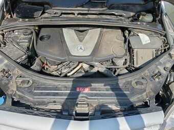 // Mercedes R 320 cdi, w251, 165kw, 2007 // DÍLY - 7