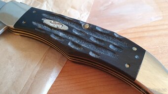 Case Hunter Jigged Buffalo Horn, lovecký zavírací nůž - 7