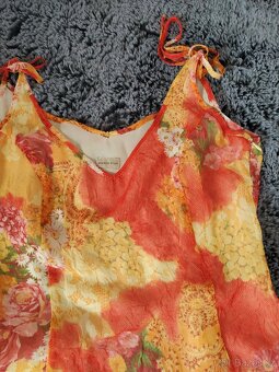 Dámské šaty a sukně - 7