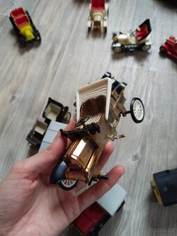 Modely starých aut - 7