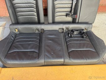 Prodám sedačky vw arteon - 7