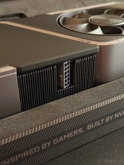 NVIDIA GeForce RTX 3070 Ti Founders Edition - 7