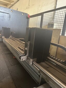 Ohybačka plechu - 7