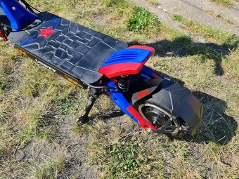 Elektrokoloběžka Vsett 11+ - 7