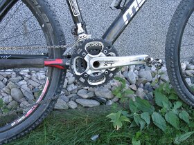 Carbonové horské kolo MERIDA osazené Shimano XT - 7