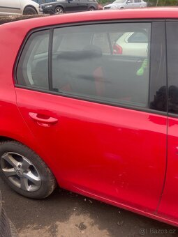 Golf6(krátký) TOP STAV,1.4TSi barva LY3D - 7