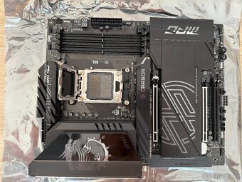 MSI MPG X870E CARBON WIFI (zánovní koupeno 2.6.2025) - 7