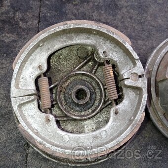 JAWA 50 Pionýr 05 20 21 23 Mustang štít brzda - 7