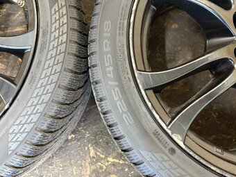 ALU SADA SE ZÁNOVNÍMI ZIMNÍMI PNEU 8Jx18H2 5X120 225/45 R18 - 7