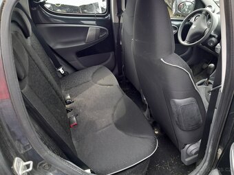 Peugeot 107 1.0 12 V A/C - 7