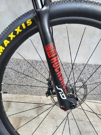 Mondraker Podium karbon vel.M - 7