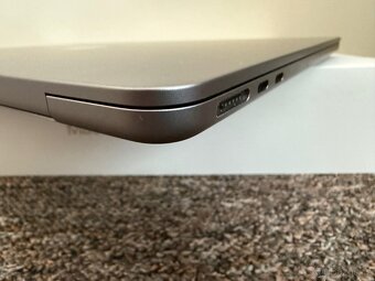 Apple Macbook Air M3 8/256gb. TOP stav. Zaruka do 10/26 - 7