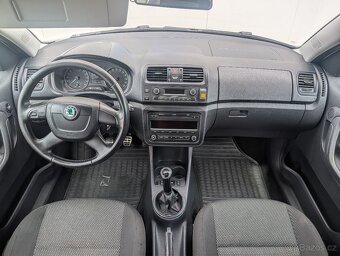 ŠKODA ROOMSTER SCOUT 1.6TDi 77kW 12/2012 - 7