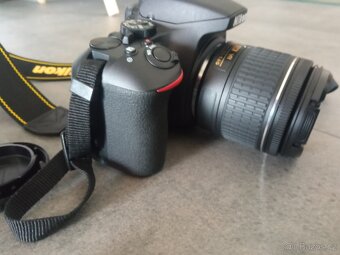 Nikon zrcadlovka D3500+pouzdro+knížky foceni - 7
