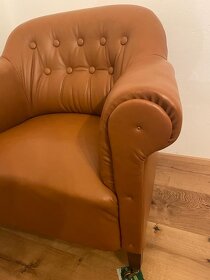 Renovovaný historický kožený nábytek - sofa + křeslo - 7