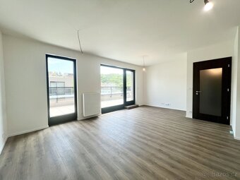 Pronájem byty 2+kk, 57 m2 - Praha - Košíře, ev.č. 00061 - 7