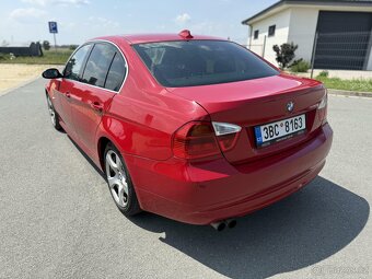 BMW E90 325i 160kW •Najeto 312tis/km•NOVÁ STK+ - 7