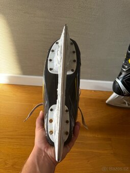 Brusle CCM Tacks 9050 (vel 8,5 = 44 EUR) - 7