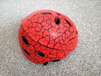 Přilba na kolo pro dítě vel. M velmi zachovalá - 7