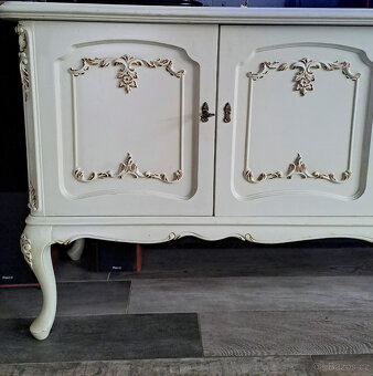 jídelna LUDVIK XIV - 7