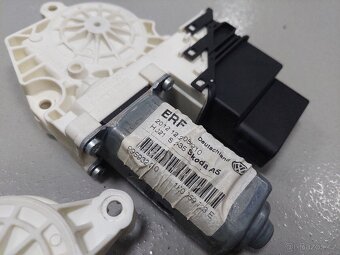 Motorky oken na stahovačky Octavia 2 - 7