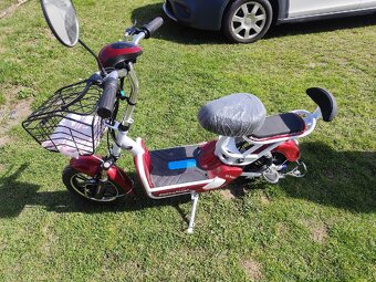 Elektro koloběžka motorka - 7