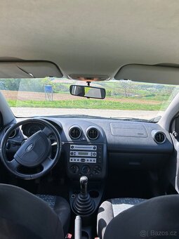 Prodám ford fiesta 1.3 - 7