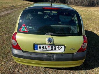 Renault Clio - 7