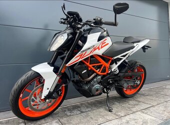 KTM Duke 390 r.v. 21 - 7