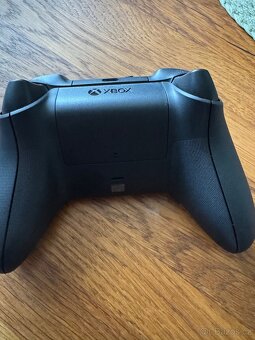 Xbox Wireless Controller Carbon Black - 7