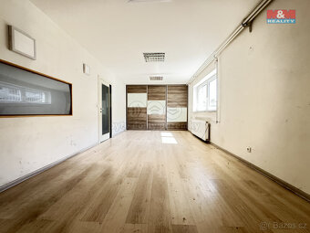 Pronájem skladu, 427 m², Zubčice - 7