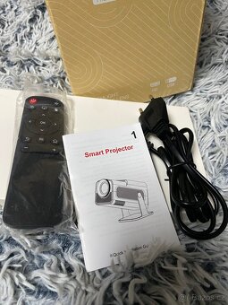 Smart HD projektor - 7